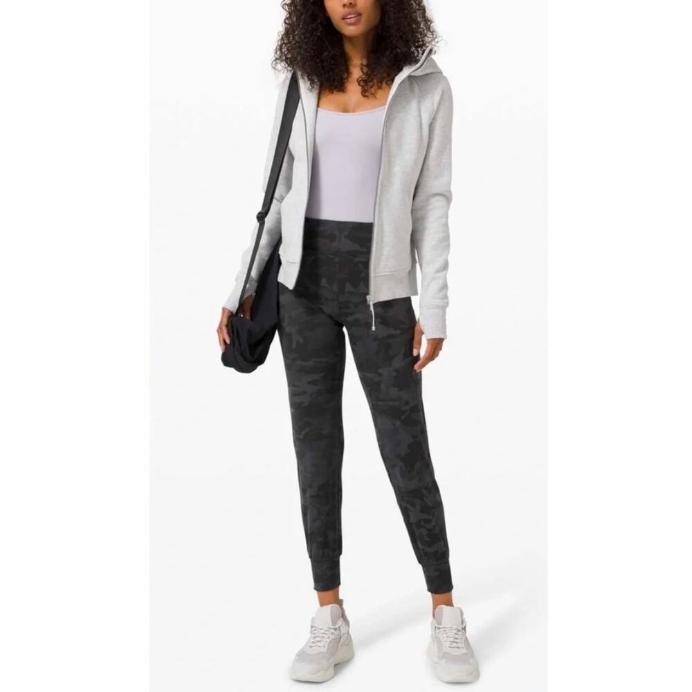 Lululemon Align High Rise Jogger Incognito Camo Multi Grey Size 6 Yoga Athletic